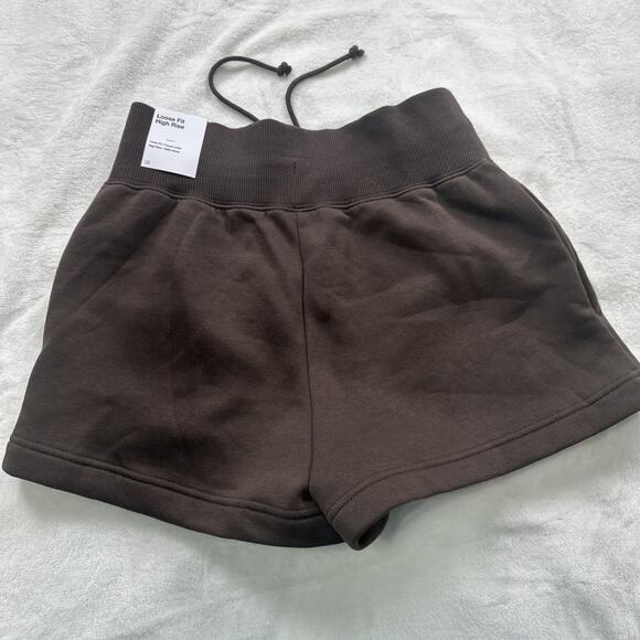 Nike Sport Shorts Womens Size XS Phoenix Fleece High Waisted Loose Fit Brown NEW - Picture 4 of 13